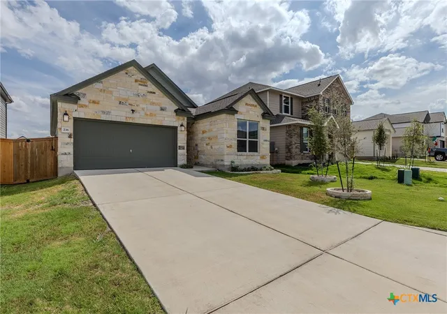 Photo 2 of Single family home for sale at 236 Colonel Mcnally Loop, Jarrell, TX 76537 | MLS# 626724 | Listing updated on 2026-10-06