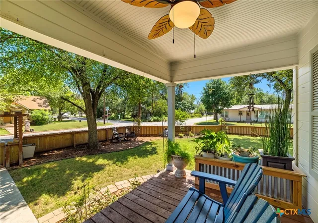 Photo 2 of Single family home for sale at 508 S Vandeveer, Burnet, TX 78611 | MLS# 626670 | Listing updated on 2026-10-01