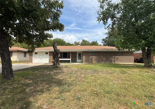 Photo 1 of Single family home for sale at 1307 Duval Dr, Killeen, TX 76541 | MLS# 626731 | Listing updated on 2026-10-05