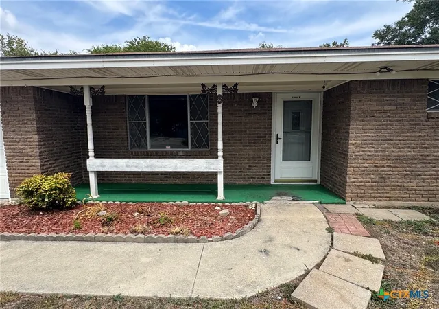 Photo 3 of Single family home for sale at 1307 Duval Dr, Killeen, TX 76541 | MLS# 626731 | Listing updated on 2026-10-05