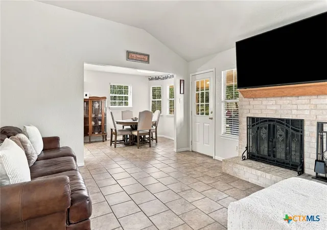 Photo 2 of Single family home for sale at 603 Brenda Dr, Killeen, TX 76542 | MLS# 626415 | Listing updated on 2026-10-02