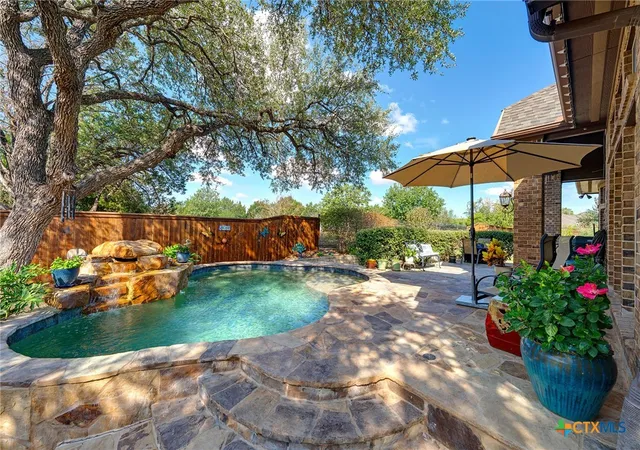 Photo 1 of Single family home for sale at 662 Waratah Ave, New Braunfels, TX 78132 | MLS# 626659 | Listing updated on 2026-10-05