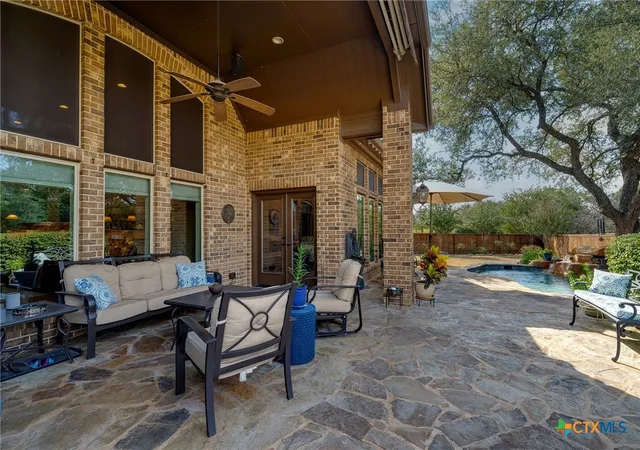 Photo 2 of Single family home for sale at 662 Waratah Ave, New Braunfels, TX 78132 | MLS# 626659 | Listing updated on 2026-10-05