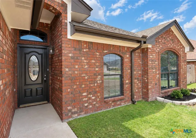 Photo 2 of Single family home for sale at 4205 Bally Dr, Killeen, TX 76549 | MLS# 626751 | Listing updated on 2026-10-01