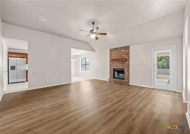 Photo 4 of Single family home for sale at 4205 Bally Dr, Killeen, TX 76549 | MLS# 626751 | Listing updated on 2026-10-01