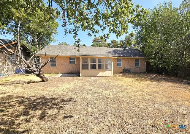 Photo 2 of Single family home for sale at 205 Rose Ave, Copperas Cove, TX 76522 | MLS# 626764 | Listing updated on 2026-10-01