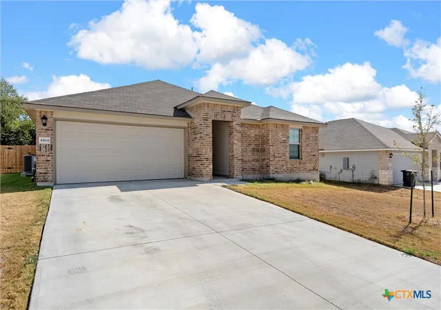 Photo 2 of Single family home for sale at 4904 Karen Green Dr, Killeen, TX 76549 | MLS# 626234 | Listing updated on 2026-10-01
