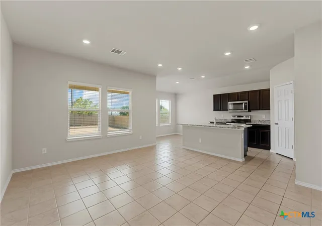 Photo 3 of Single family home for sale at 4904 Karen Green Dr, Killeen, TX 76549 | MLS# 626234 | Listing updated on 2026-10-01