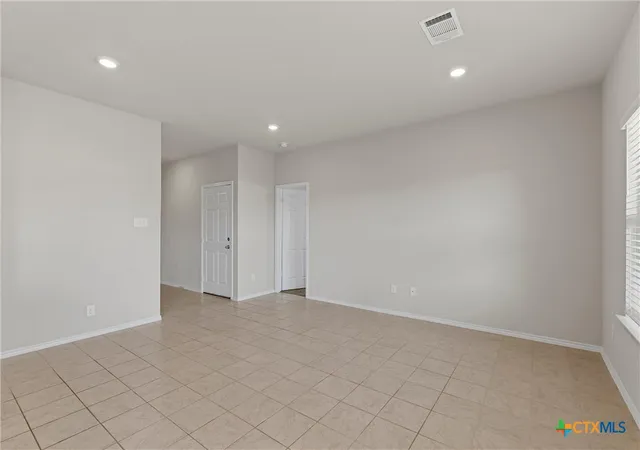 Photo 3 of Single family home for sale at 4904 Karen Green Dr, Killeen, TX 76549 | MLS# 626234 | Listing updated on 2026-10-01