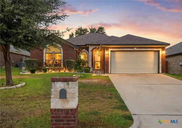 Photo 2 of Single family home for sale at 3315 Ten Bits Dr, Belton, TX 76513 | MLS# 626665 | Listing updated on 2026-10-01