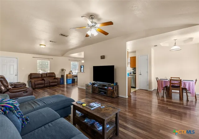 Photo 4 of Single family home for sale at 204 Mcfaddan Ln, Temple, TX 76502 | MLS# 626556 | Listing updated on 2026-10-01