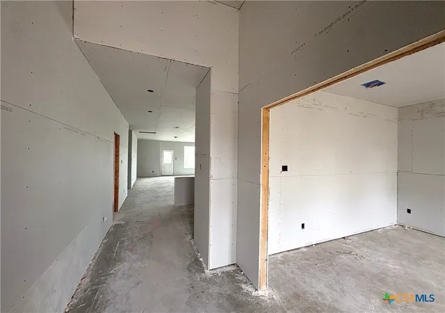 Photo 2 of Single family home for sale at 1087 Ringo Rd, Belton, TX 76513 | MLS# 626790 | Listing updated on 2026-10-05