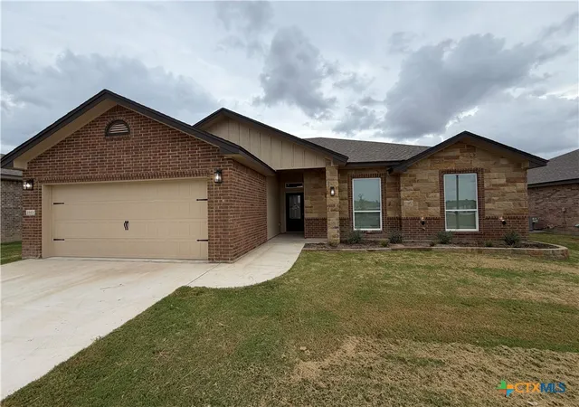 Photo 1 of Single family home for sale at 2553 Cedar Glen Dr, Belton, TX 76513 | MLS# 626563 | Listing updated on 2026-10-02