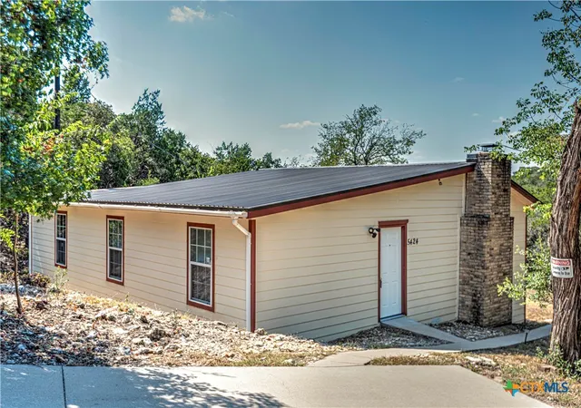 Photo 4 of Single family home for sale at 5424 Owen Ln, Temple, TX 76502 | MLS# 626384 | Listing updated on 2026-10-02
