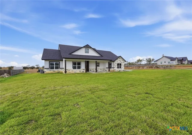 Photo 2 of Single family home for sale at 152 Creekwood Dr, Gonzales, TX 78629 | MLS# 626801 | Listing updated on 2026-10-02