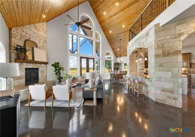 Photo 3 of Single family home for sale at 15949 E US Hwy 190, Rogers, TX 76569 | MLS# 626837 | Listing updated on 2026-10-02