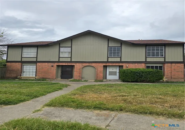 Multi family home for sale at 4502 Hunt Cir, Killeen, TX 76543 | MLS# 626350