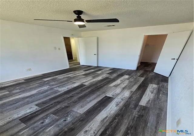 Photo 4 of House for sale at 4502 Hunt Cir, Killeen, TX 76543 | MLS# 626350 | Listing updated on 2026-10-03