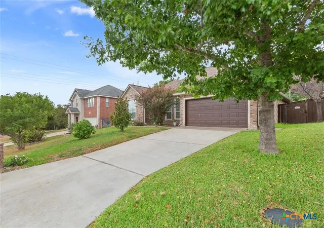 Photo 3 of Single family home for sale at 3201 Bonham Ave, Temple, TX 76502 | MLS# 626879 | Listing updated on 2026-10-08