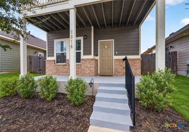 Photo 3 of Single family home for sale at 2916 Brand Iron Dr, San Marcos, TX 78666 | MLS# 626838 | Listing updated on 2026-10-03