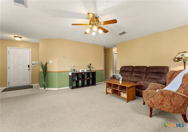 Photo 4 of Single family home for sale at 516 Denise Dr, New Braunfels, TX 78130 | MLS# 626926 | Listing updated on 2026-10-07