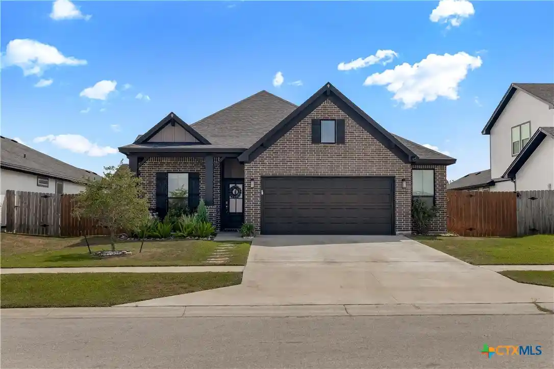 Photo 1 of Single family home for sale at 203 Flint Rock Ct, Victoria, TX 77904 | MLS# 626456 | Listing updated on 2026-10-28