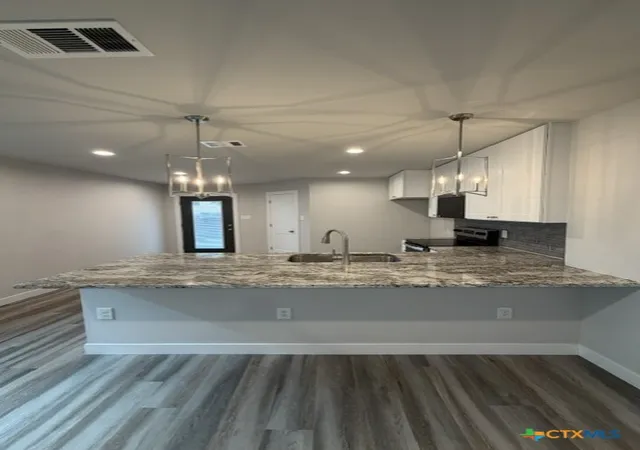 Photo 3 of Single family home for sale at 191 Valero Dr, San Marcos, TX 78666 | MLS# 626934 | Listing updated on 2026-10-03