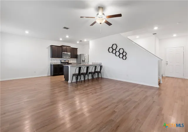 Photo 3 of Single family home for sale at 4167 Trl De Paris, New Braunfels, TX 78132 | MLS# 626833 | Listing updated on 2026-10-03