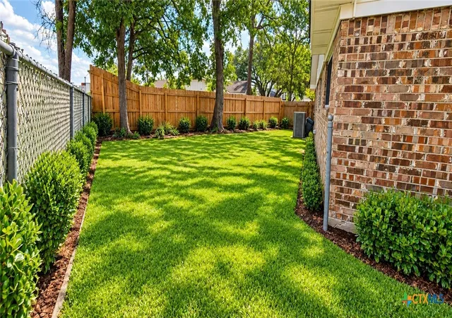 Photo 3 of Single family home for sale at 303 Milton St, Victoria, TX 77901 | MLS# 626927 | Listing updated on 2026-10-04