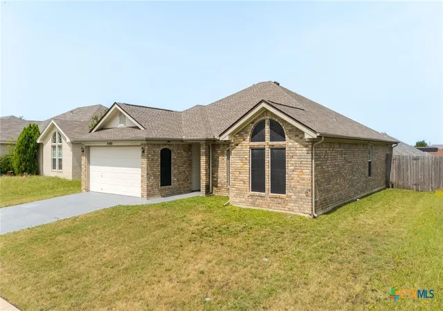Photo 2 of Single family home for sale at 4305 Maggie Dr, Killeen, TX 76549 | MLS# 626973 | Listing updated on 2026-10-04
