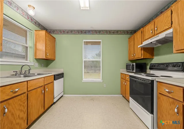 Photo 3 of Single family home for sale at 4412 Lonesome Dove Dr, Killeen, TX 76549 | MLS# 626994 | Listing updated on 2026-10-05