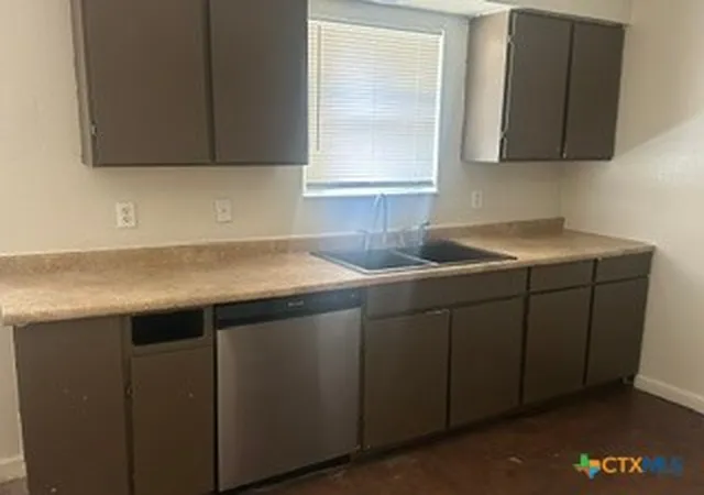 Photo 3 of Single family home for sale at 4516 Calle Roble, Temple, TX 76502 | MLS# 626997 | Listing updated on 2026-10-07