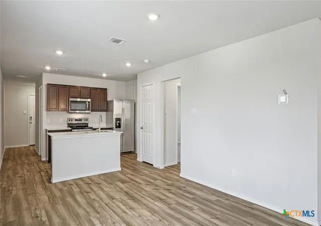 Photo 4 of Single family home for sale at 7414 Salmon Crk Rd, Temple, TX 76502 | MLS# 627014 | Listing updated on 2026-10-07