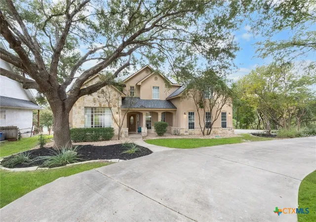 Photo 1 of Single family home for sale at 450 Three Oaks Rd, Seguin, TX 78155 | MLS# 627002 | Listing updated on 2026-10-05