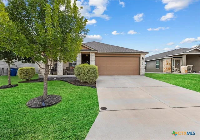 Single family home for sale at 938 Pumpkin Ridge, New Braunfels, TX 78130 | MLS# 626719