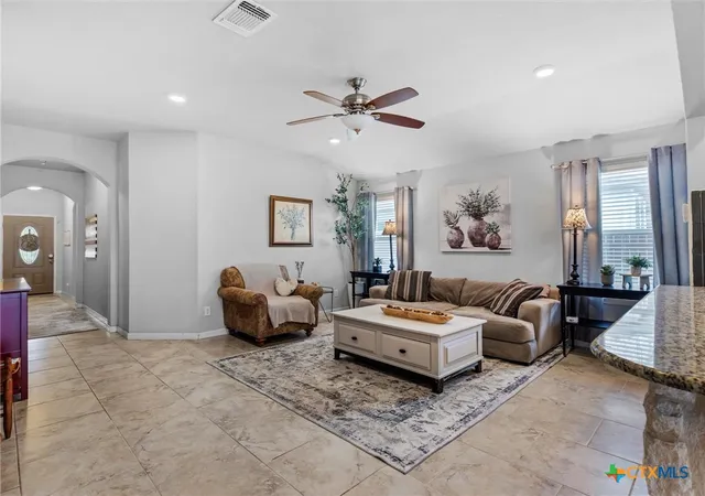 Photo 3 of Single family home for sale at 938 Pumpkin Ridge, New Braunfels, TX 78130 | MLS# 626719 | Listing updated on 2026-10-08