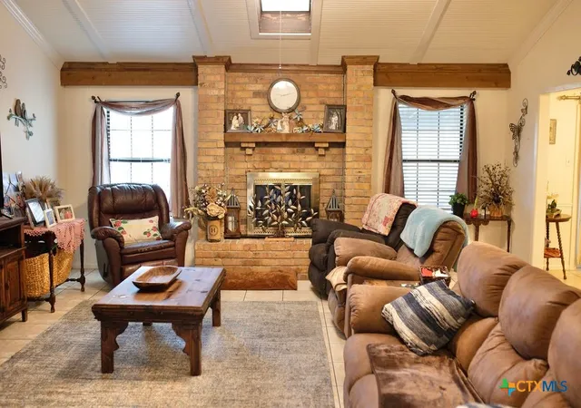 Photo 4 of Single family home for sale at 904 Carroll Dr, Yoakum, TX 77995 | MLS# 626736 | Listing updated on 2026-10-06