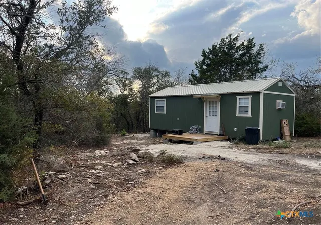 Photo 2 of Multi family home for sale at 720 County Rd 334, Gatesville, TX 76528 | MLS# 627109 | Listing updated on 2026-10-07