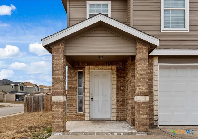 Photo 3 of Single family home for sale at 2405 Waterfall Dr, Killeen, TX 76549 | MLS# 626993 | Listing updated on 2026-10-06
