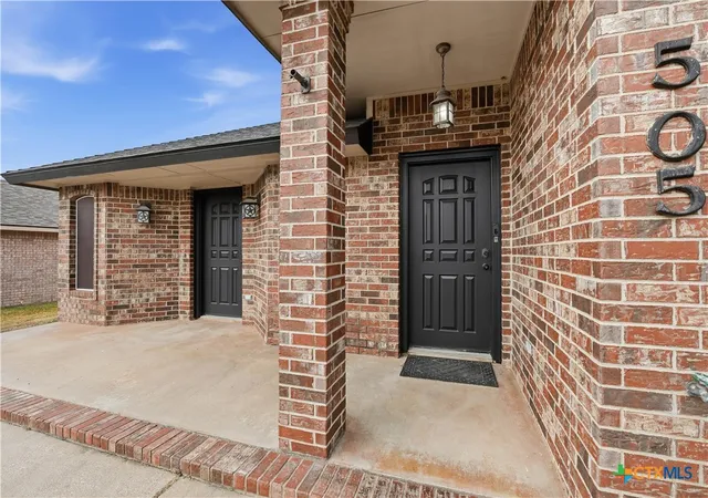 Photo 2 of Single family home for sale at 505 Omar Dr, Killeen, TX 76542 | MLS# 627029 | Listing updated on 2026-10-07