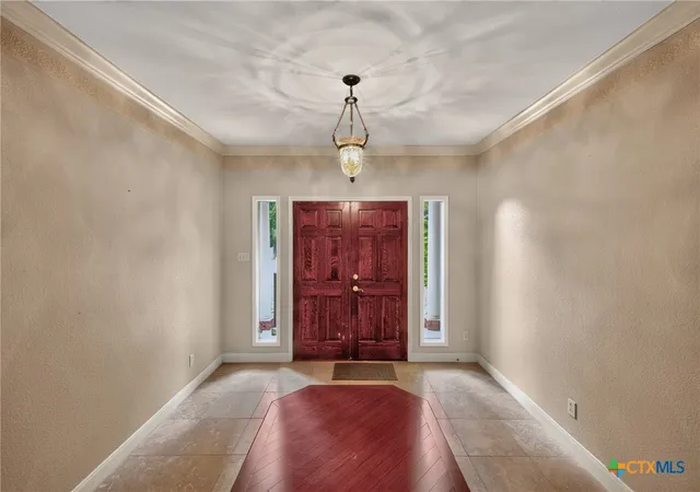 Photo 4 of Single family home for sale at 421 W Market St, Lockhart, TX 78644 | MLS# 626414 | Listing updated on 2026-10-06
