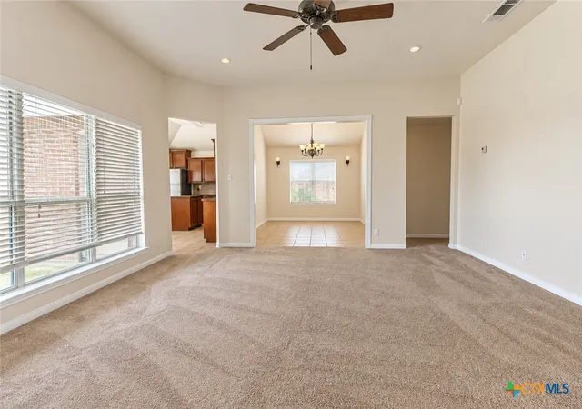 Photo 4 of Single family home for sale at 3104 Hydrangea Ave, Killeen, TX 76549 | MLS# 625453 | Listing updated on 2026-10-07