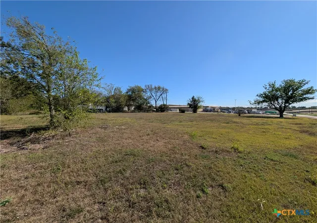 Photo 3 of Land for sale at 520 S High St, Rogers, TX 76569 | MLS# 627164 | Listing updated on 2026-10-07