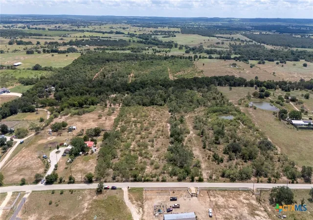 Land for sale at Tbd Fox Ln, Lockhart, TX 78644 | MLS# 626971