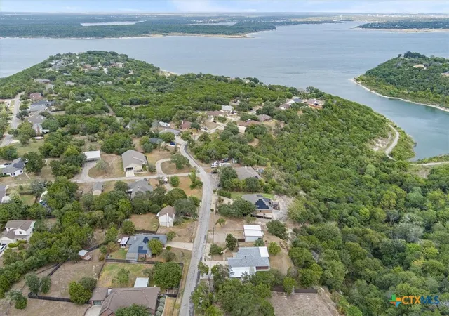 Photo 3 of Single family home for sale at 5315 Denmans Loop, Belton, TX 76513 | MLS# 626795 | Listing updated on 2026-10-06