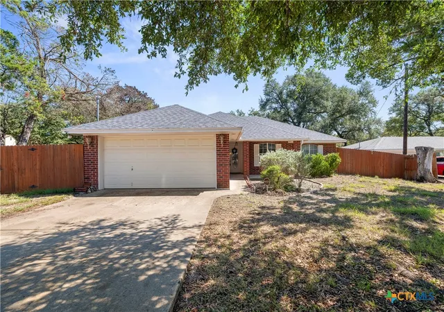 Photo 1 of Single family home for sale at 7 Morgans Point Blvd, Belton, TX 76513 | MLS# 625821 | Listing updated on 2026-10-07