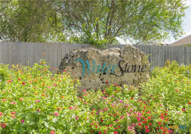 Photo 3 of Single family home for sale at 305 Waterstone, Victoria, TX 77901 | MLS# 627146 | Listing updated on 2026-10-08