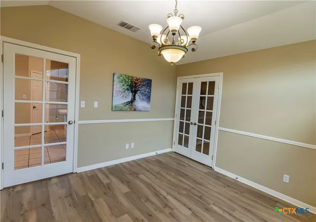 Photo 4 of Single family home for sale at 305 Waterstone, Victoria, TX 77901 | MLS# 627146 | Listing updated on 2026-10-08