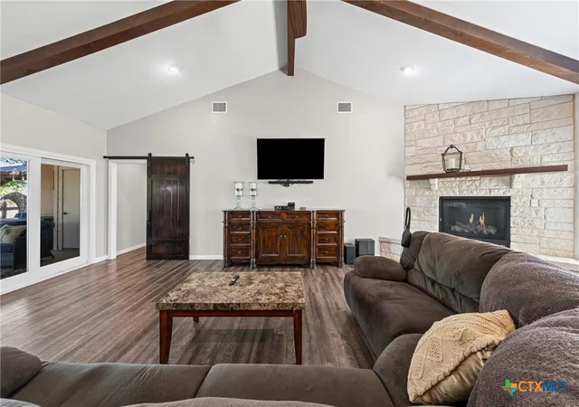 Photo 3 of Single family home for sale at 12694 Knob Hl Rd, Rogers, TX 76569 | MLS# 627195 | Listing updated on 2026-10-07