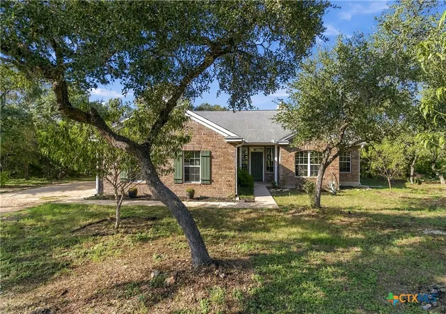 Photo 1 of Single family home for sale at 205 Homestead Rd, Kyle, TX 78640 | MLS# 627187 | Listing updated on 2026-10-07